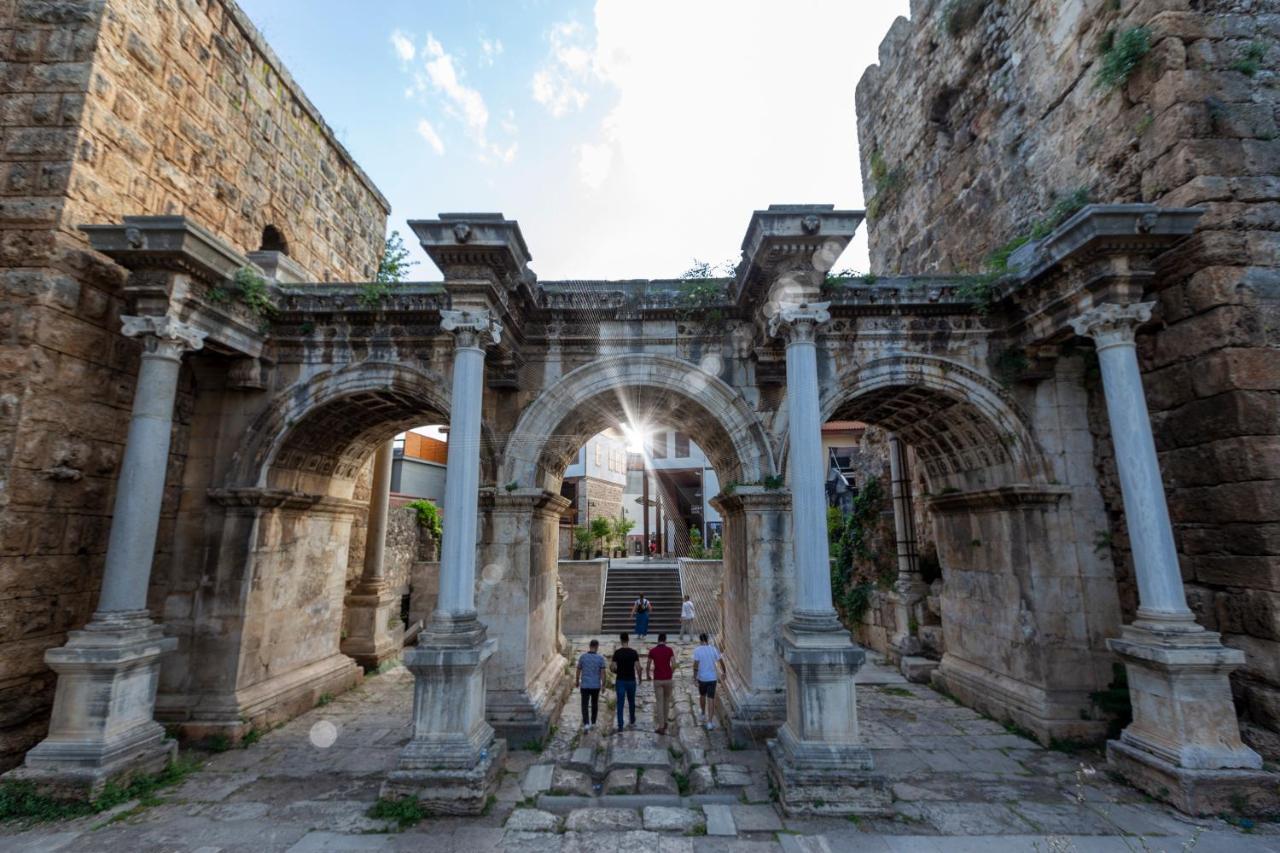 Pera Boutique Hotel Antalya Exteriör bild